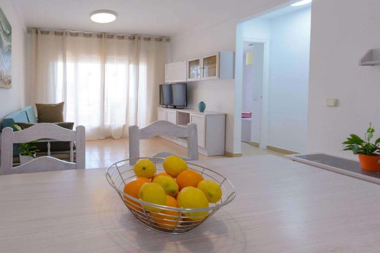 Zeus Guardamar Seaview Apartment *